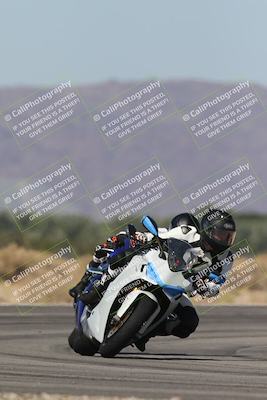 media/Oct-13-2025-Moto Forza (Mon) [[a66d839500]]/4-C Group/Session 3 (Turn 16)/